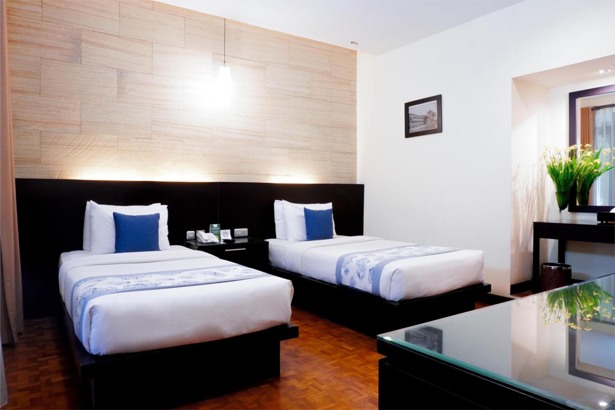 Puteri Gunung Hotel Lembang Eksteriør bilde