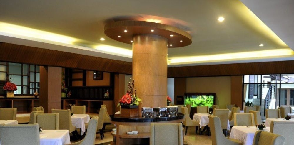 Puteri Gunung Hotel Lembang Eksteriør bilde